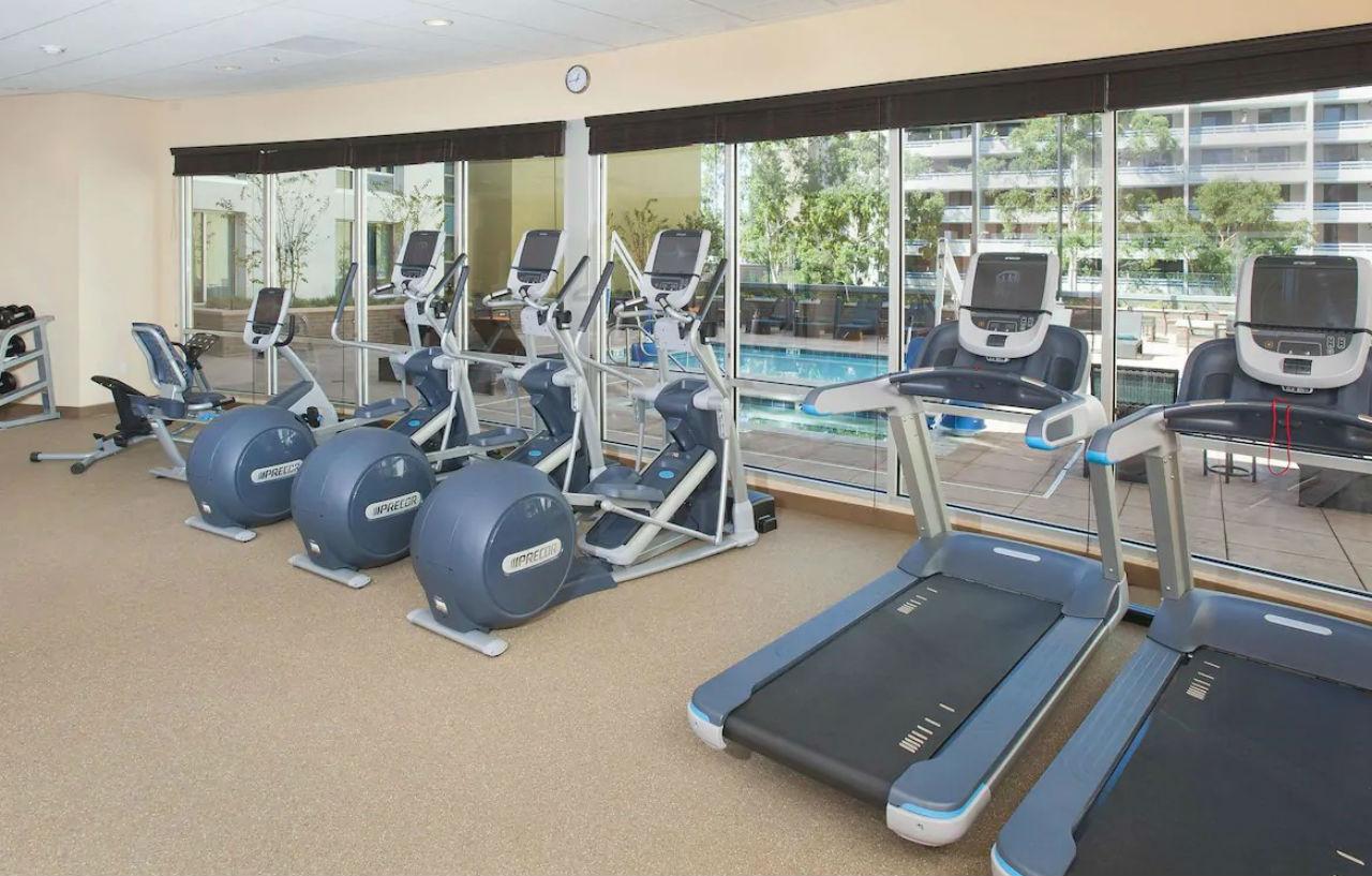 Hilton Garden Inn Burbank Los Angeles מראה חיצוני תמונה