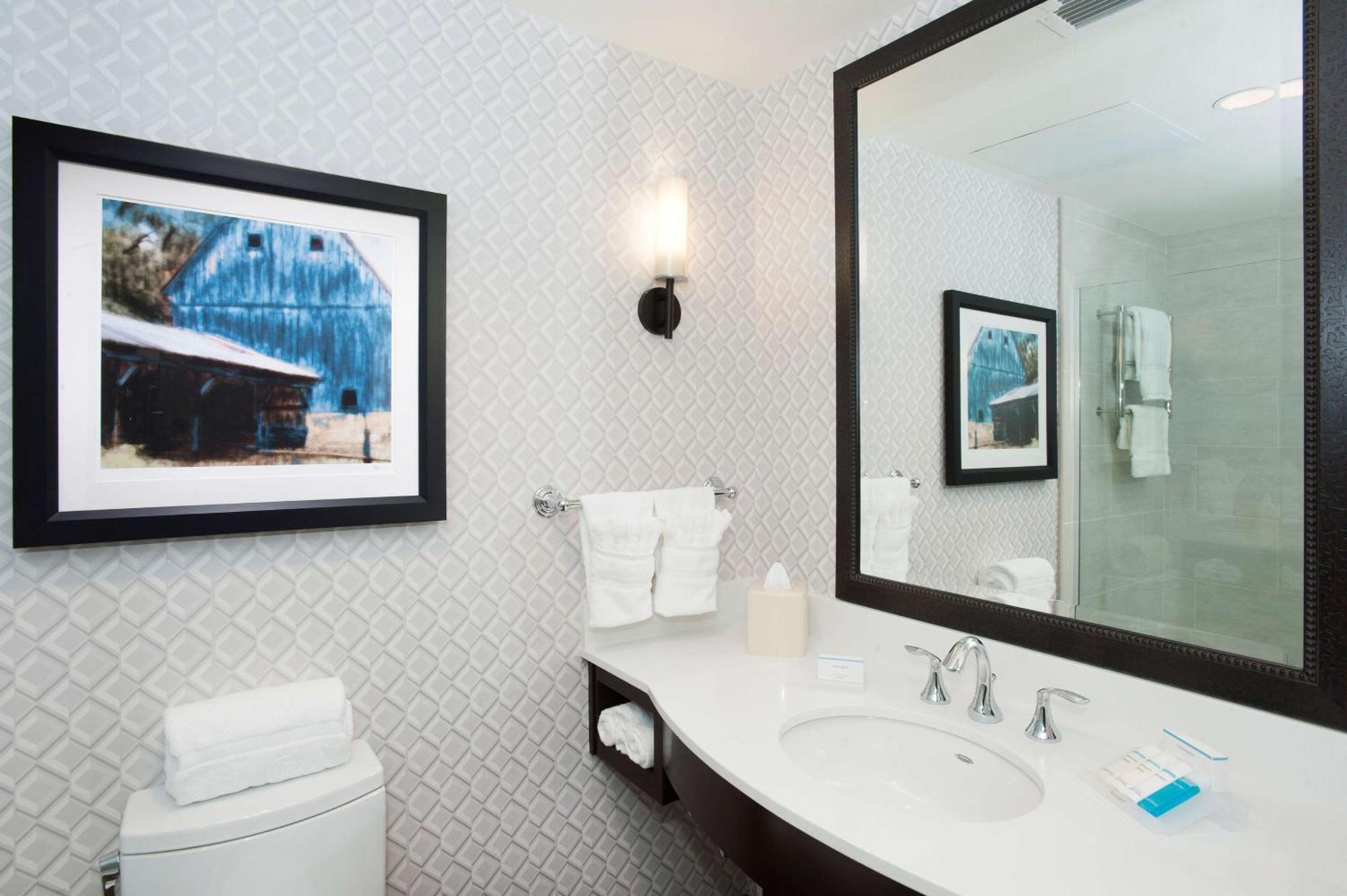 Hilton Garden Inn Burbank Los Angeles מראה חיצוני תמונה